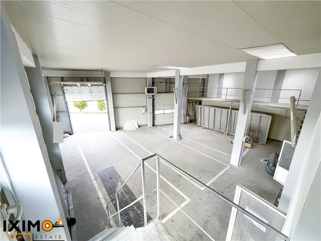 Cladire Servicii Curte