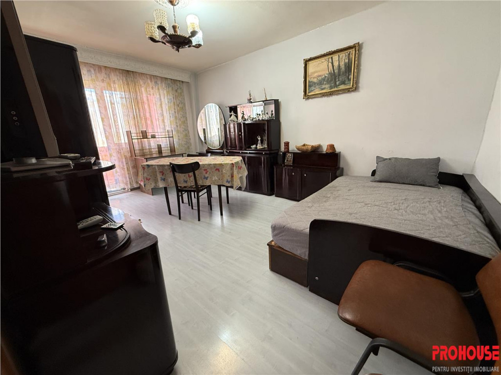 Energiei - 2 camere decomandate - mobilat