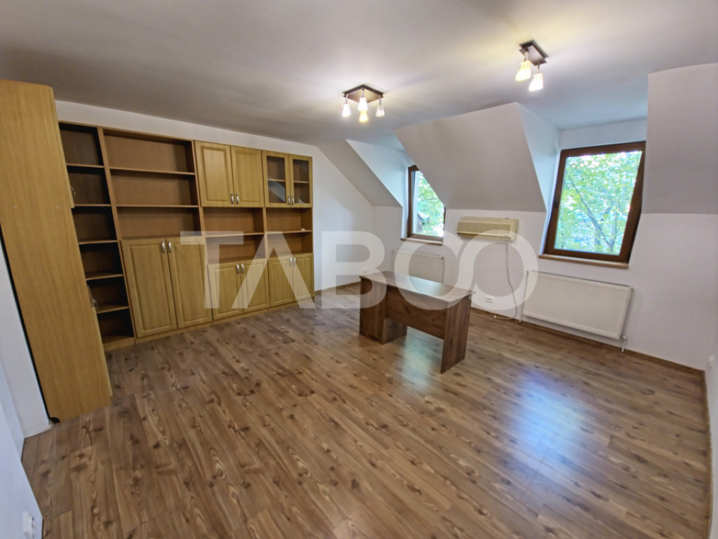 Spatiu de birou de inchiriat 98 mpu compartimentat Turnisor