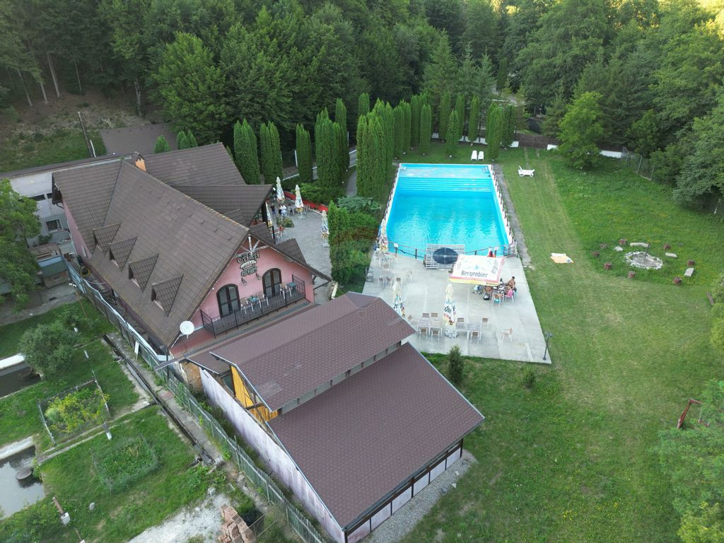Pensiune 3 margarete de vânzare în Valea Crisului, Covasna