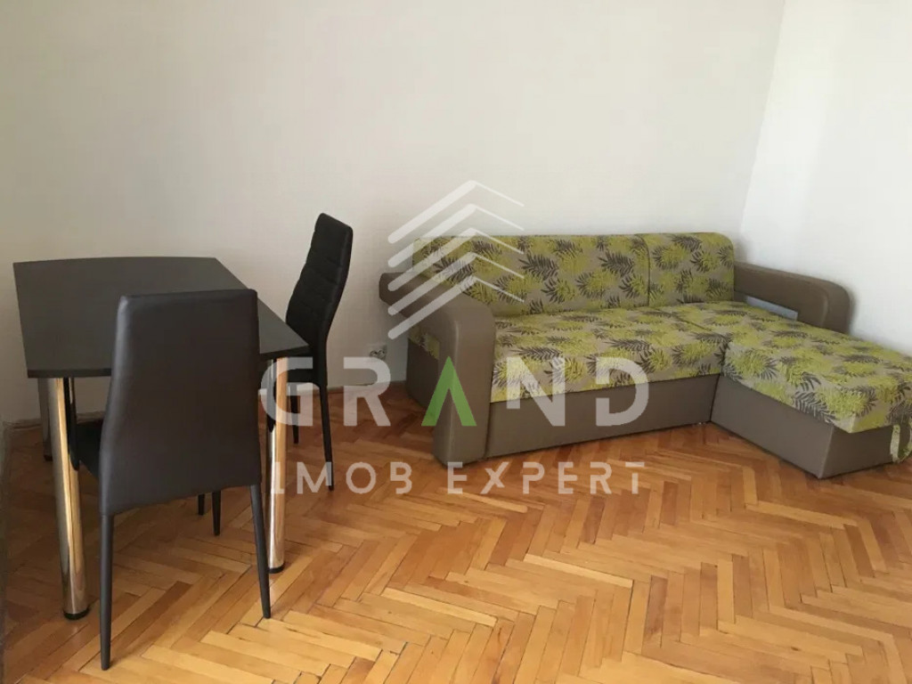 GARSONIERĂ ECONOMICĂ | BALCON | PARCARE | FSPAC / Aurel Su