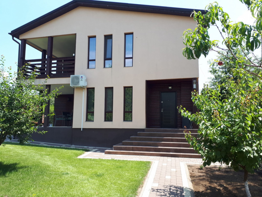 Casă modernă p+1, construcție 2016, Chițorani, Prahova