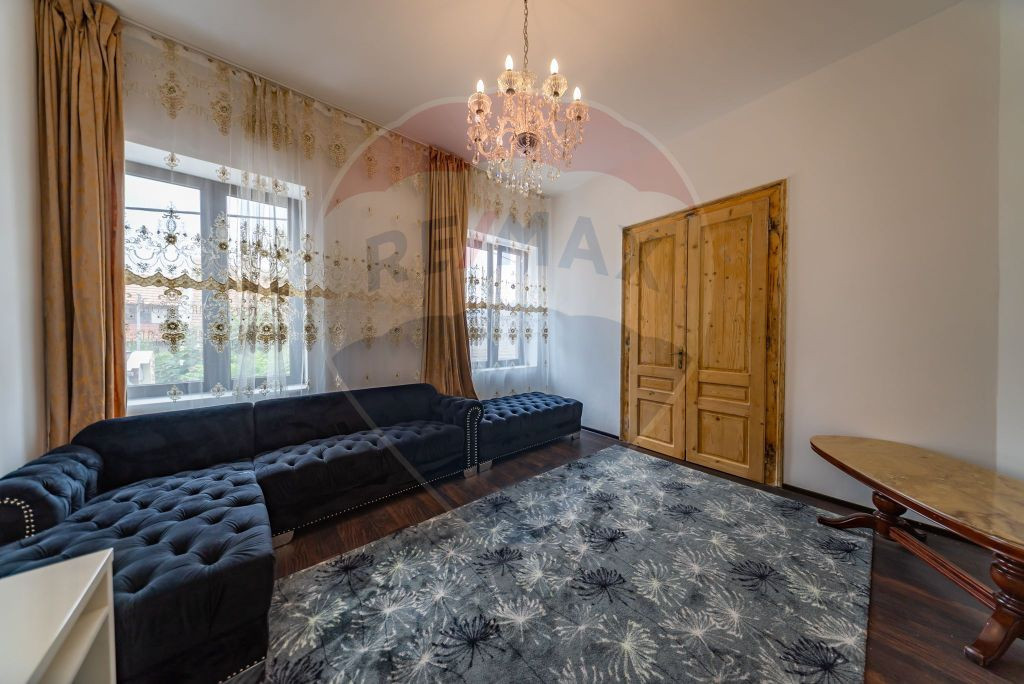 Apartament cu 2 camere ultramodern de închiriat în zona...