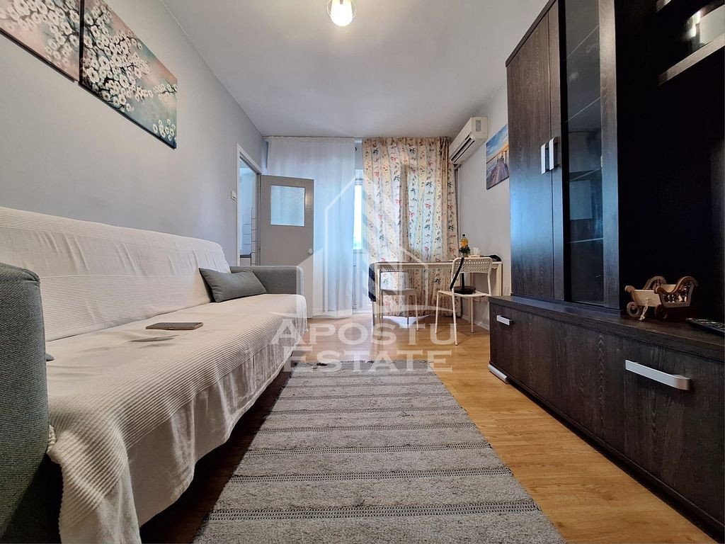 Apartament cu o camera, 38mp utili, Micalaca