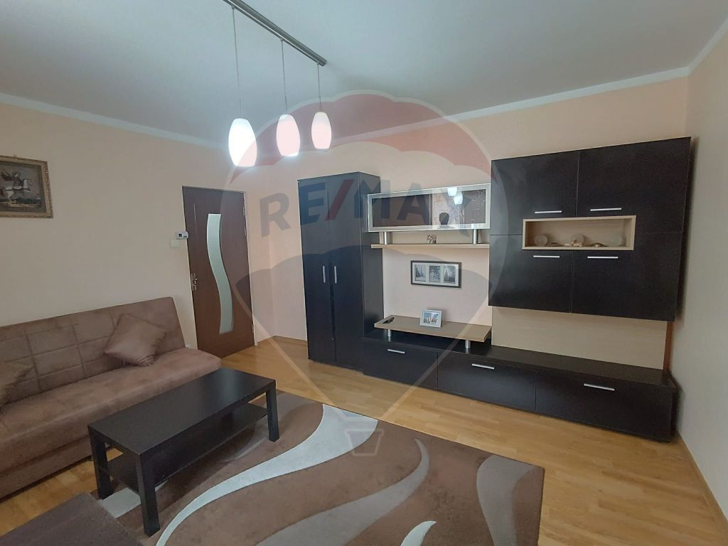 Apartament Pet friendly cu 3 camere de închiriat