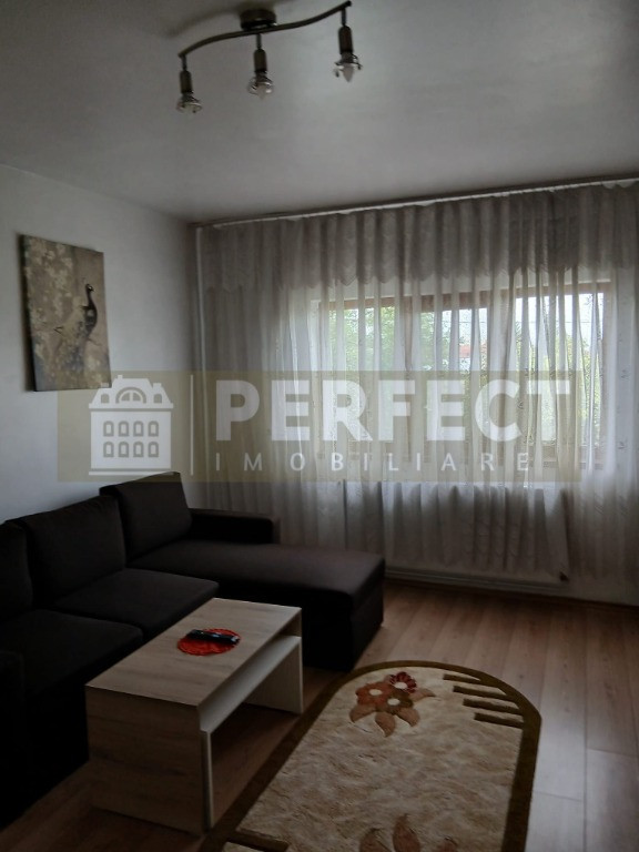 De inchiriat! Garsoniera ETAJUL 1/8 zona Cioceanu 1500 Ron/luna