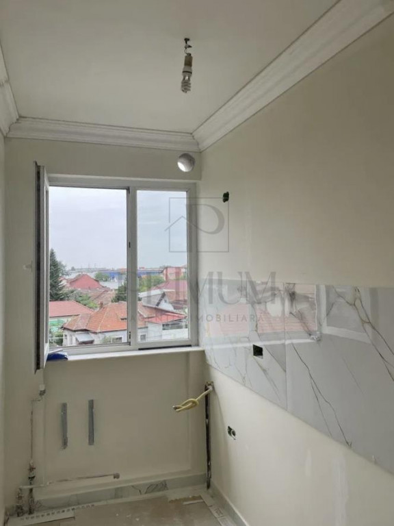 SAGULUI - 2 Camere - Renovat complet - Acoperis de tigla