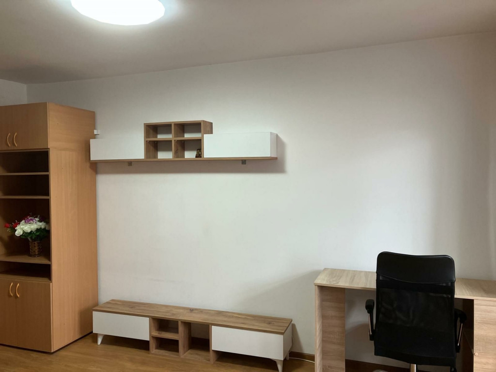 Dristor laborator etaj 8