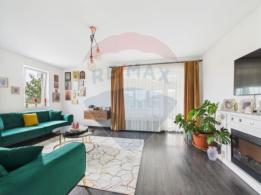 Vila individuala cu 4 camere de vanzare - Gulia, Dambovita