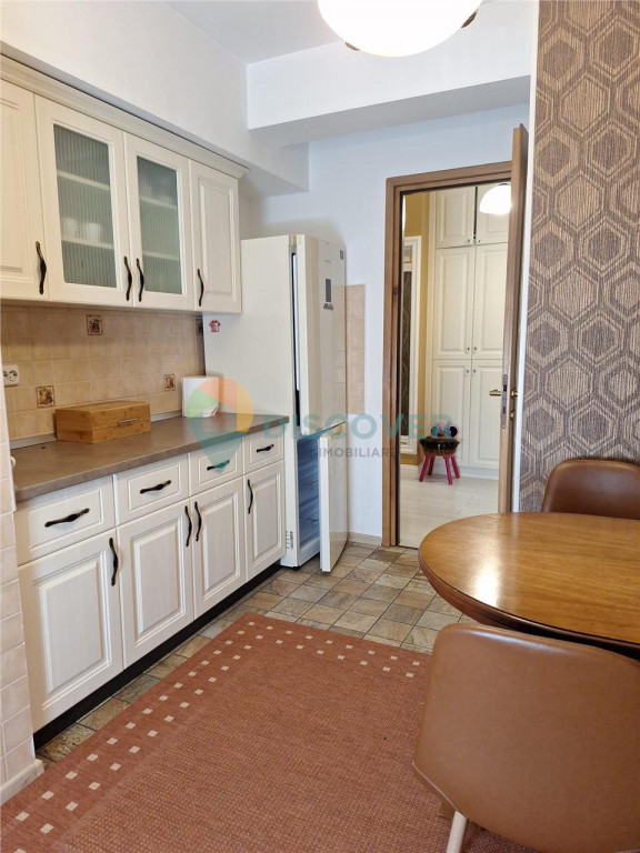 ?? SUPER APARTAMENT DE LUX – ?tefan cel Mare, lâng? Ma...