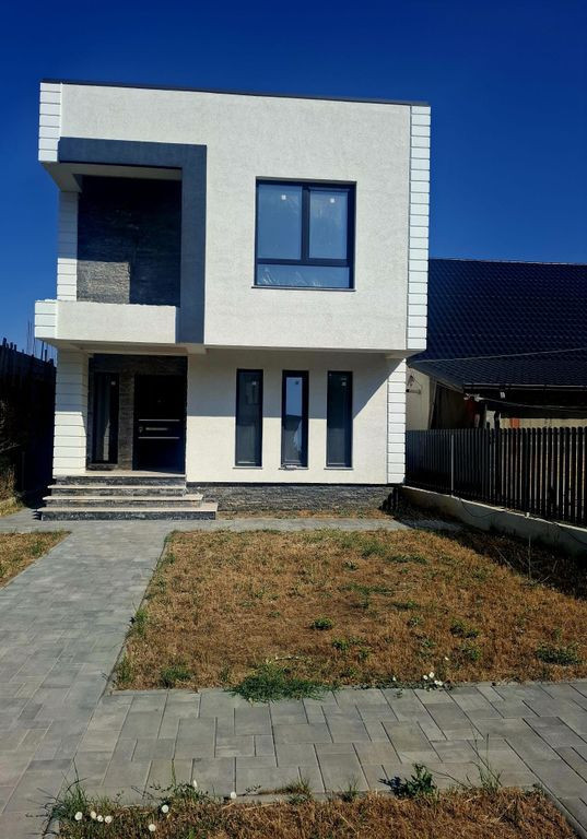 DE VANZARE Casă / Vilă cu 5 camere de vânzare în BUFTEA