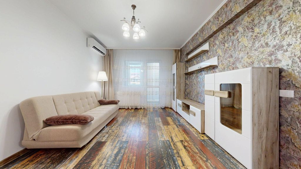 Apartament de vanzare 3 camere -loc de parcare- Fundeni-D...