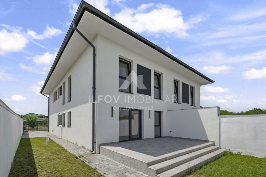 Casa tip duplex 134.6 mp, lot 225 mp, 5 camere, toate utilit