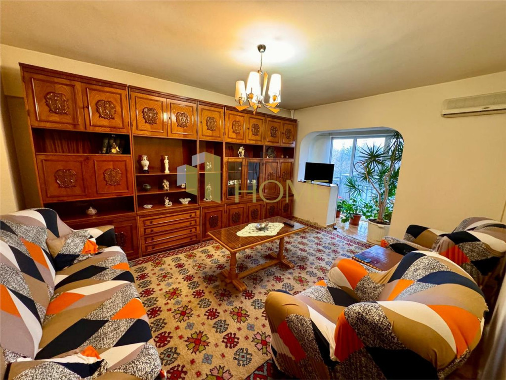 Apartament 3 camere, in Ploiesti, zona Parcul Mihai Viteazu