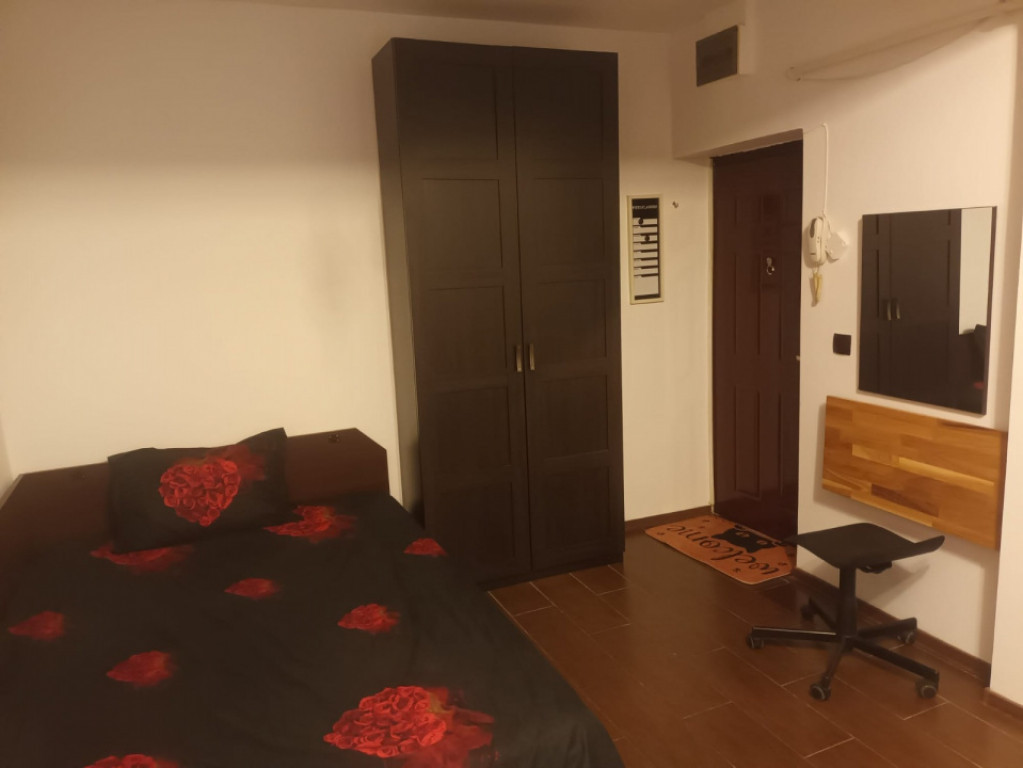 Garsoniera - Metrou Tineretului