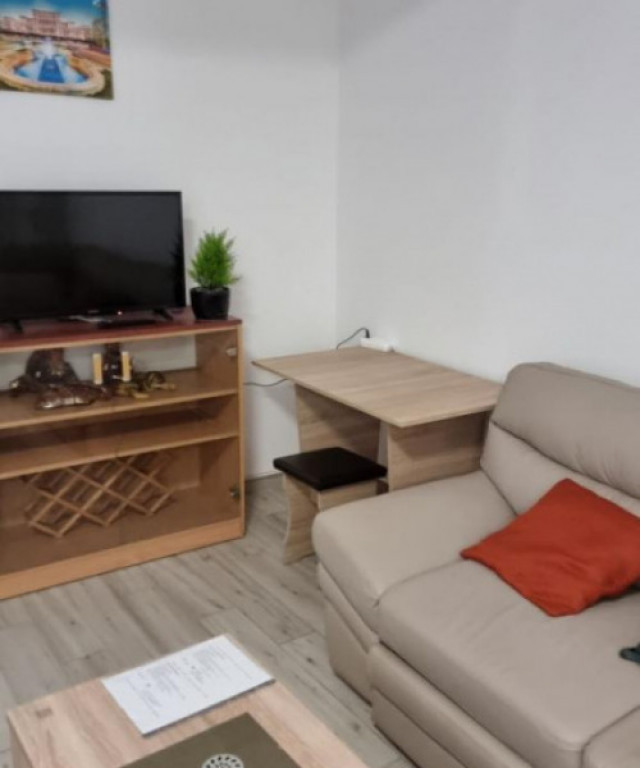 Apartament 2 camere - Trapezului