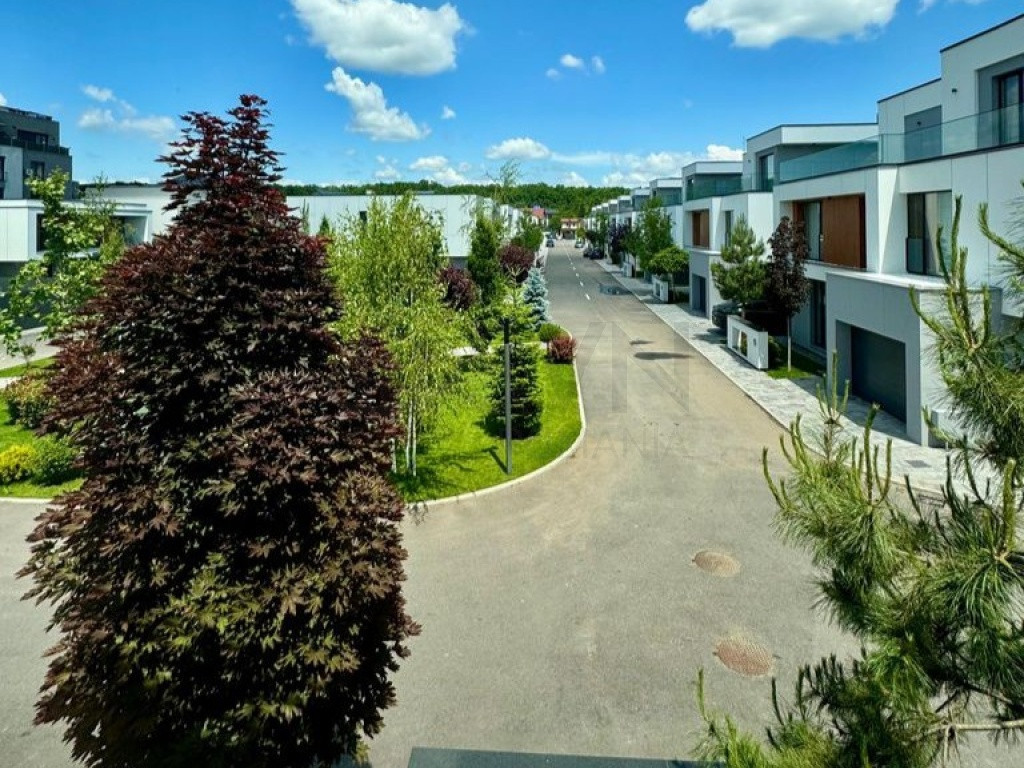 Vila superba 5 camere I Zona Iancu Nicolae