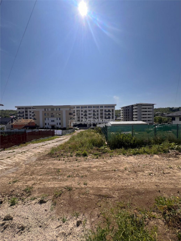 OFERTA ! teren de - Visani - 640 mp intravilan