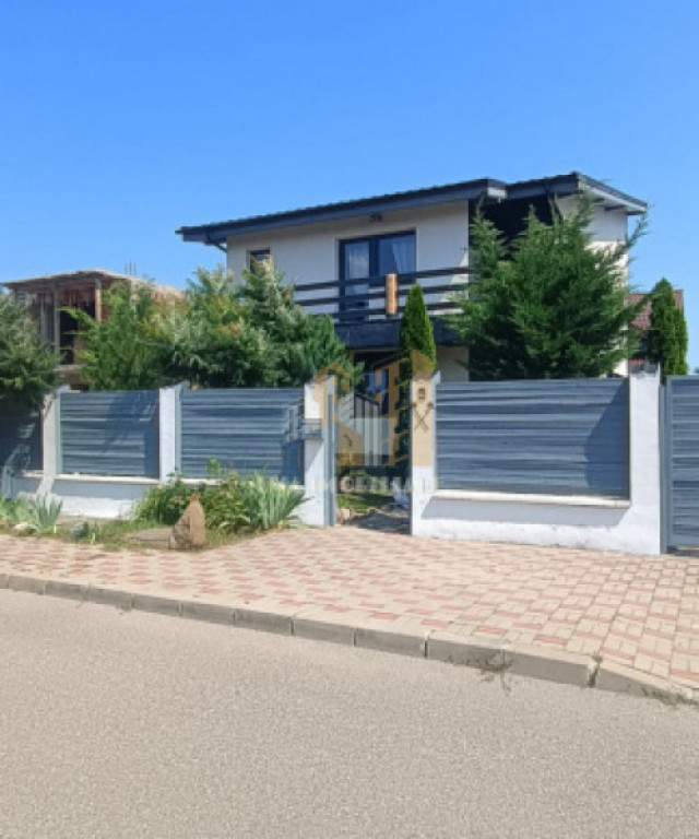 Casă modernă de închiriat în Ghimbav – Cartierul Flori