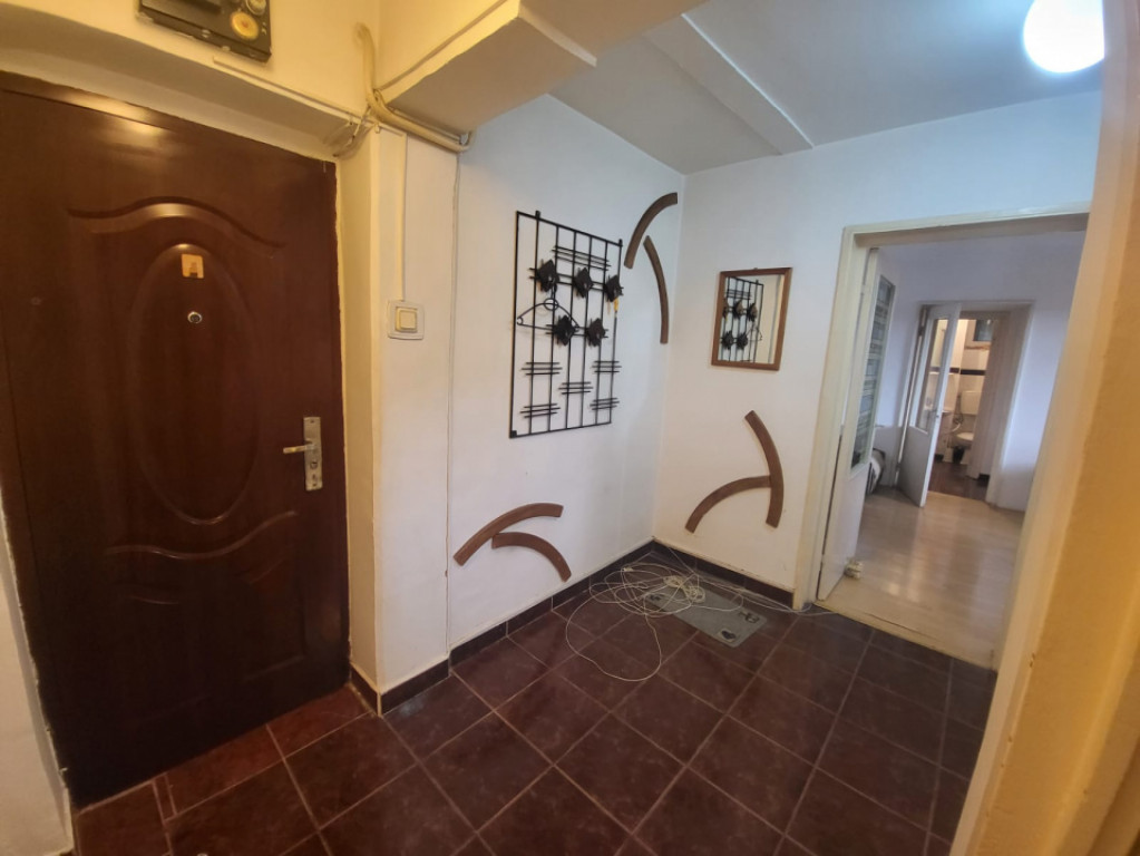 Apartament cu 3 camere, ideal investiție sau locuit, GARA ,