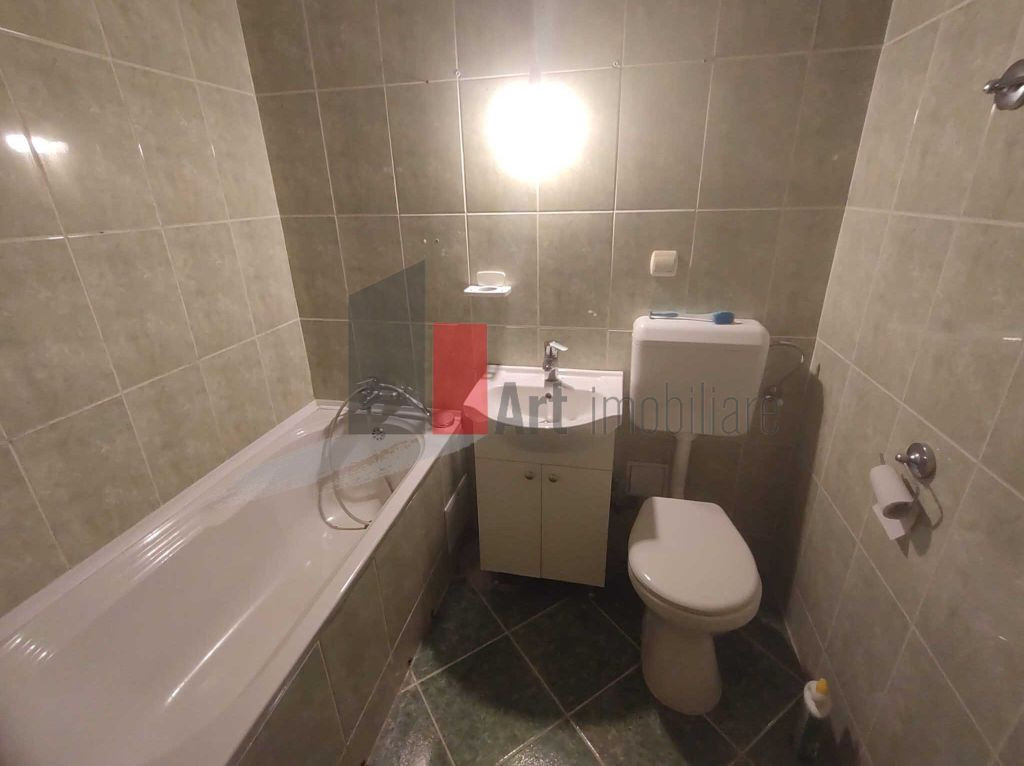 Vânzare apartament 4 camere decomandat Bd. Brâncoveanu ...
