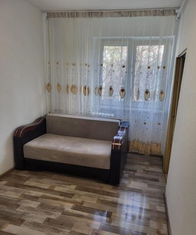 Berceni piata resita confort 3