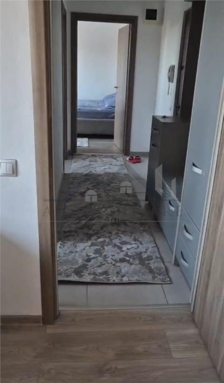 Apartament 2 camere zona CENTRALA/Ocazie