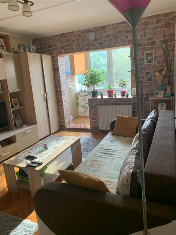 SOARELUI - ETAJ 3 - CENTRALA PROPRIE - CLIMA - 3 CAMERE - 2