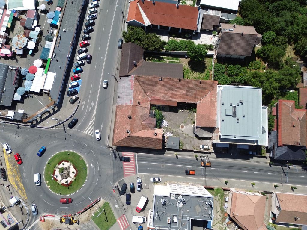 Apartament cu 2 camere de vânzare ultracentral în zona ...