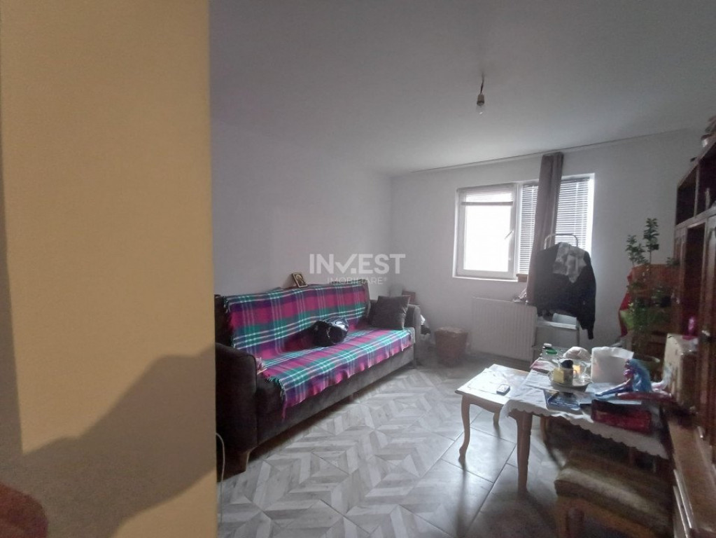 CASA CU 3 CAMERE , VALEA ADANCA-STRADA VECHE