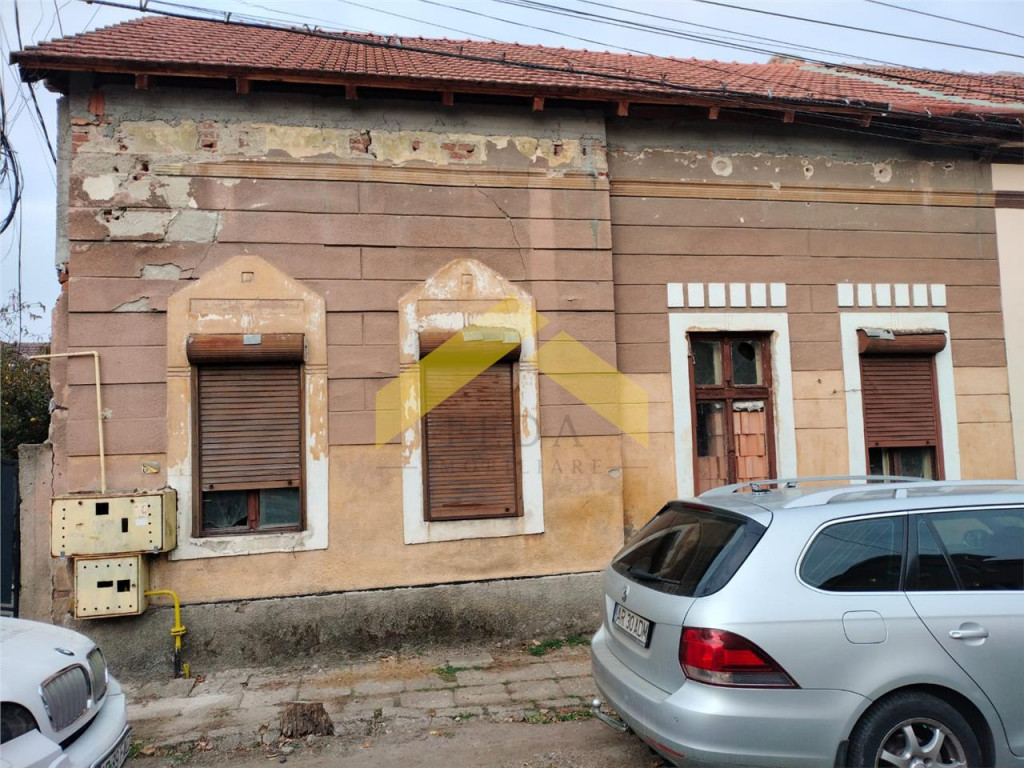 Casa de zona Parneava