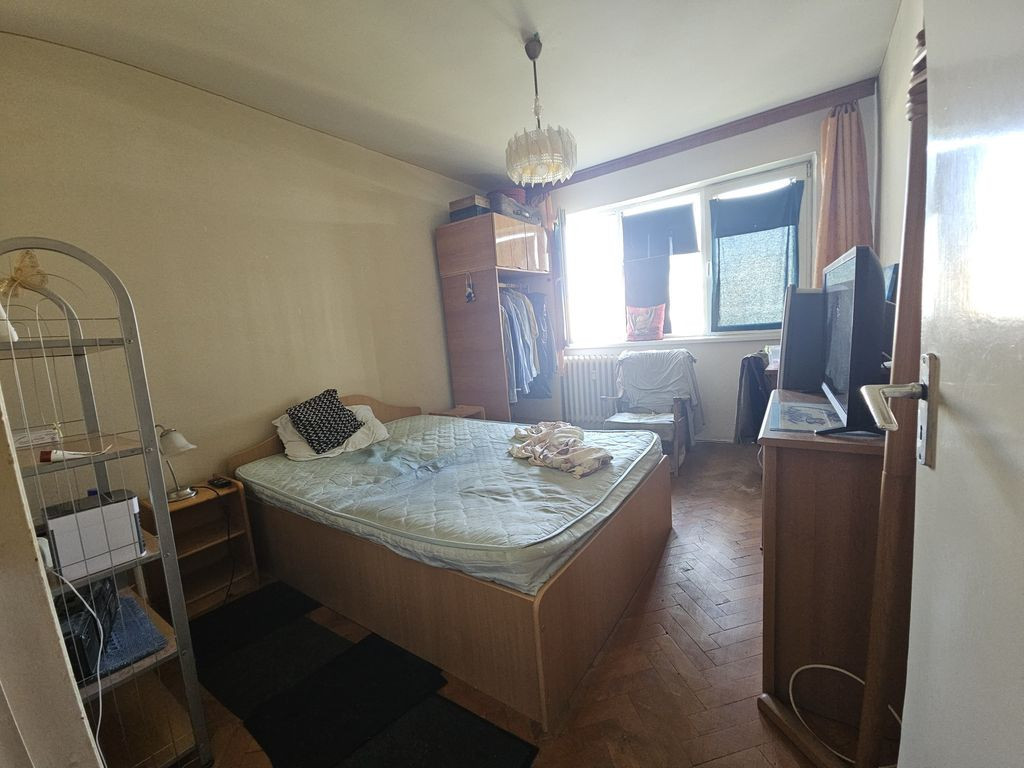Apartament 2 camere Emil Racovita Stradal