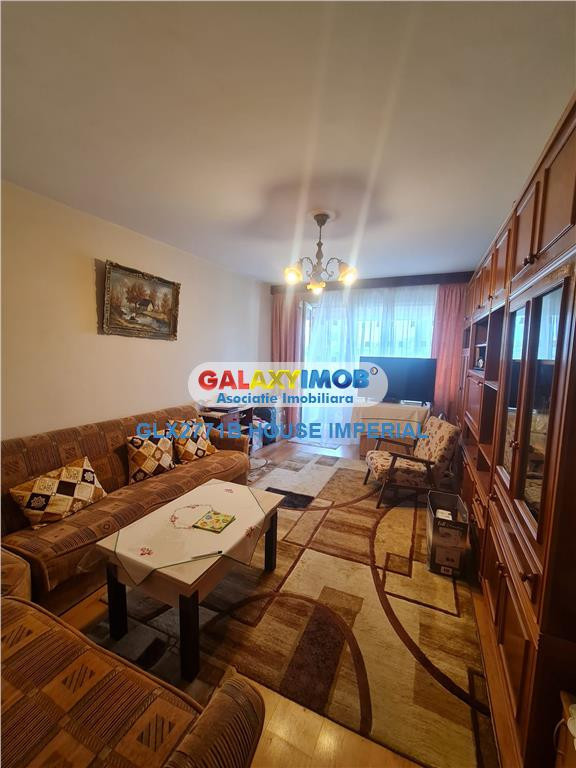 Apartament 3 camere decomandat Grand Arena