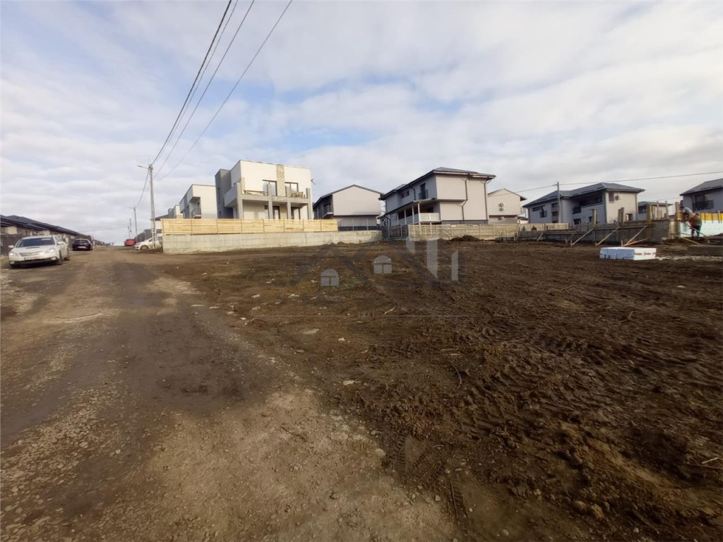 Teren Valea Adanca zona 5 Drumuri - Ezareni - Lac