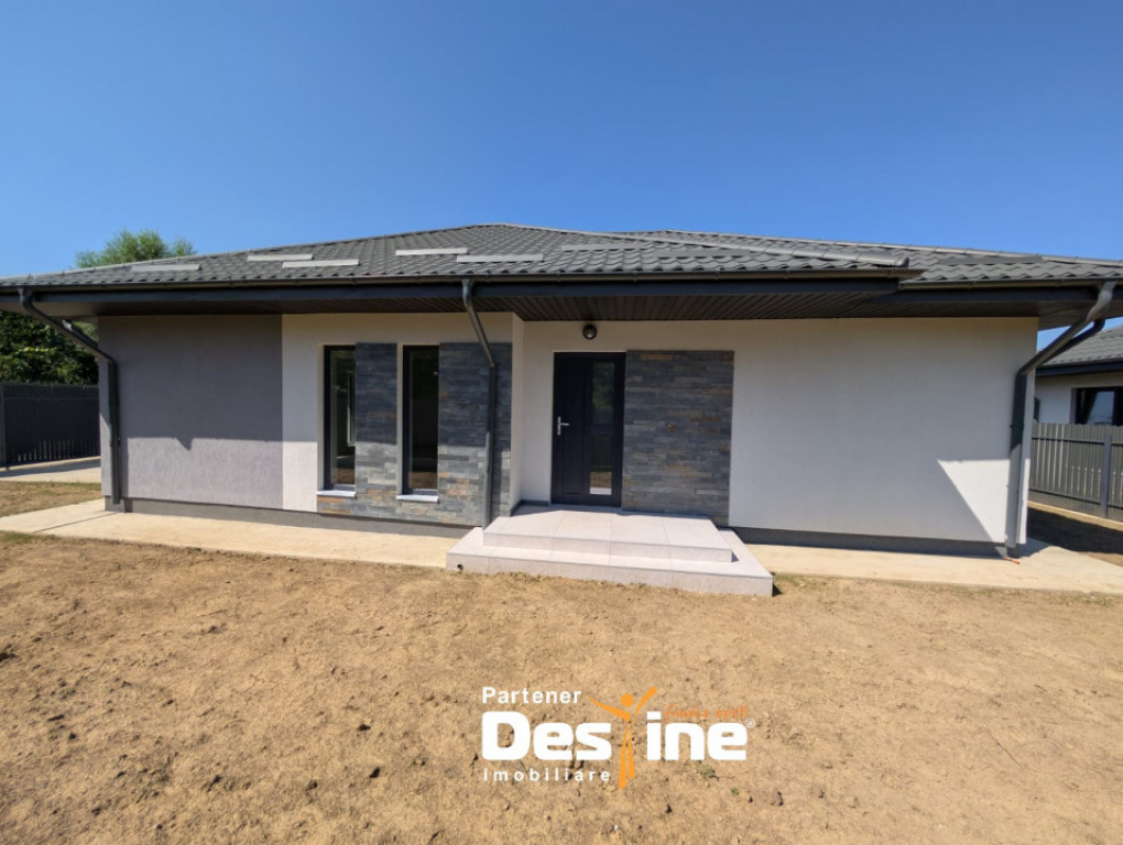 Casă 3 camere + 2 băi, încălzire pardoseală, terasă, c