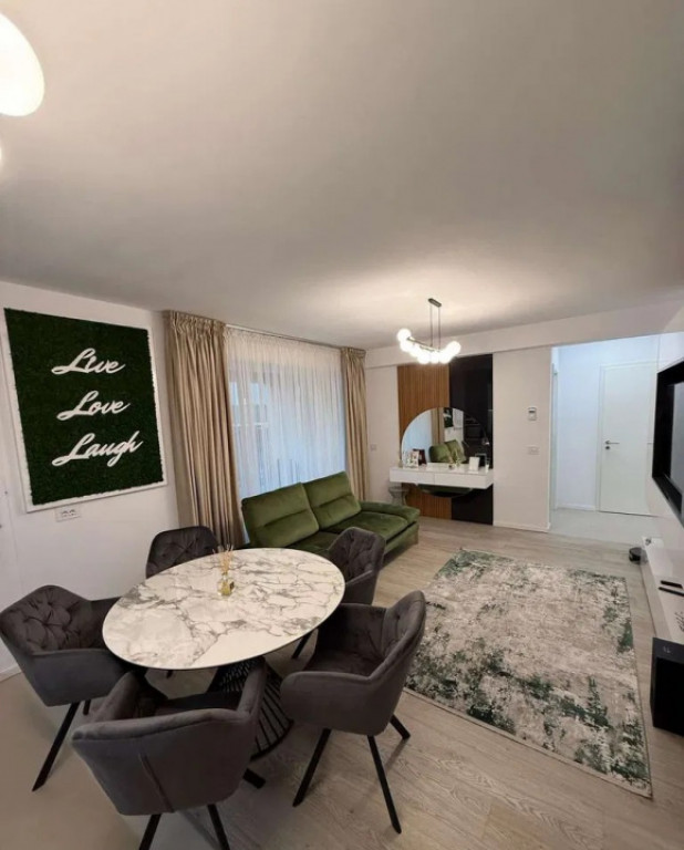 Studio etajul 1 Kasper Coresi, parcare si boxa