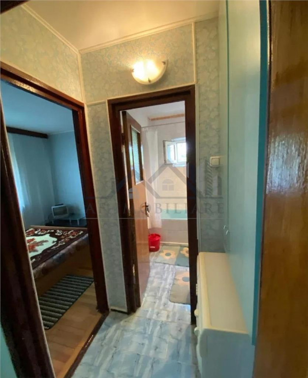Apartament 3 camere Baza 3 - Carrefour