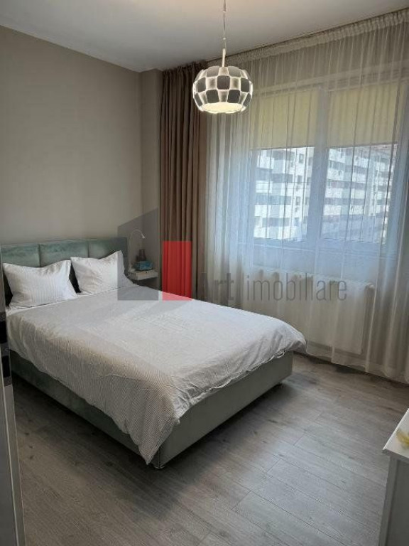 Artament 3 camere Militari?Tineretului