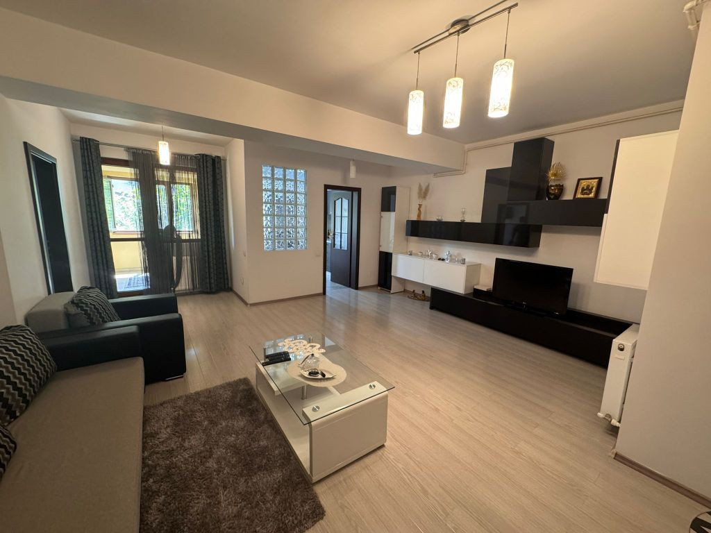 Prelungirea Ghencea 2 Camere Cartierul Latin 72 mp Centra...