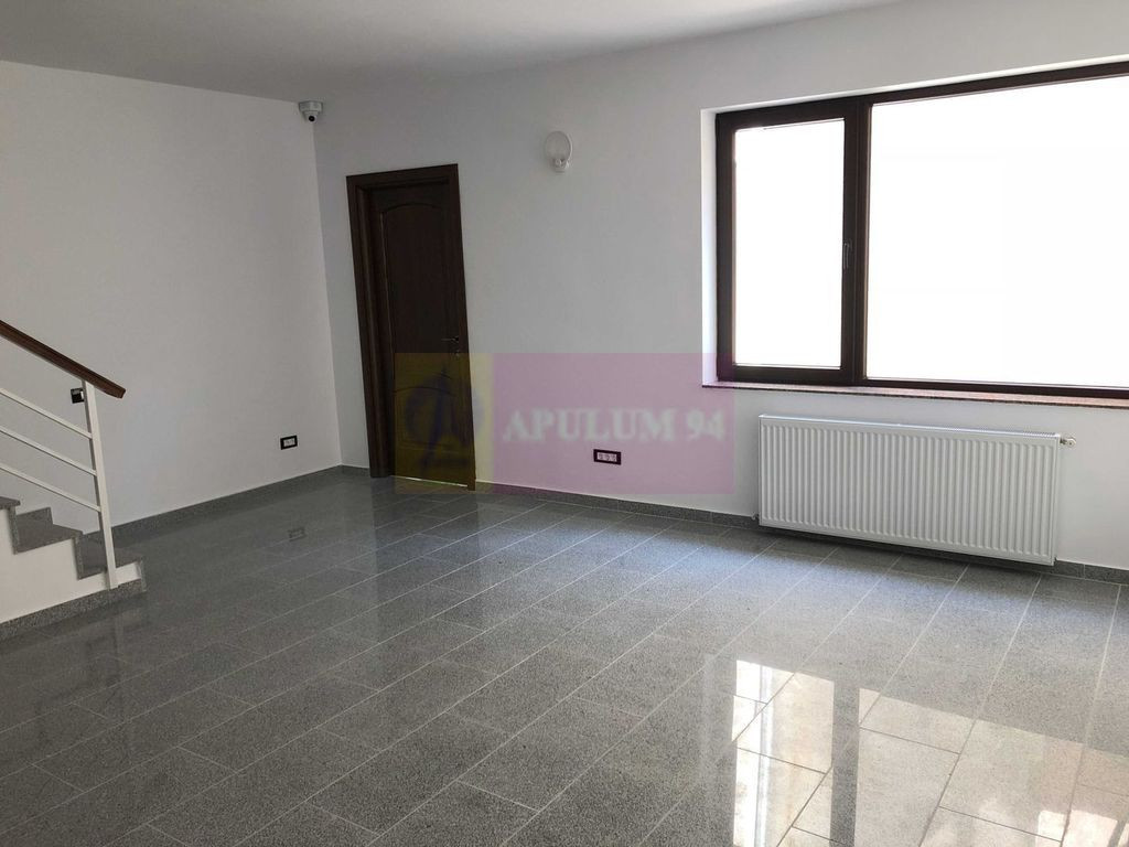 Vila de inchiriat Parcul Carol Budapesta Unirii