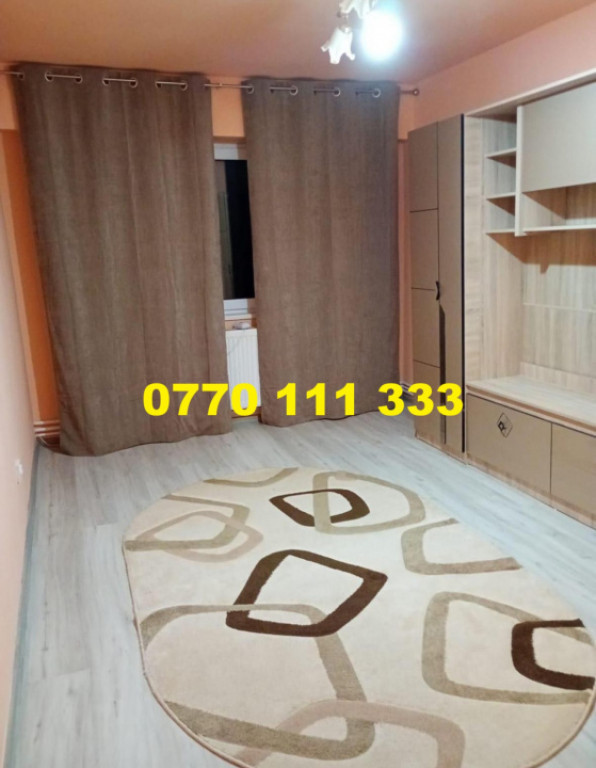 Garsoniera decomandata, zona Viziru 1.