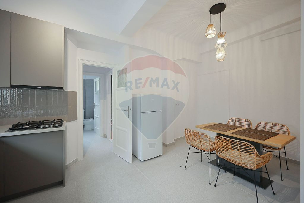 Apartament cu 2 camere de închiriat – Ultracentral, Pa...