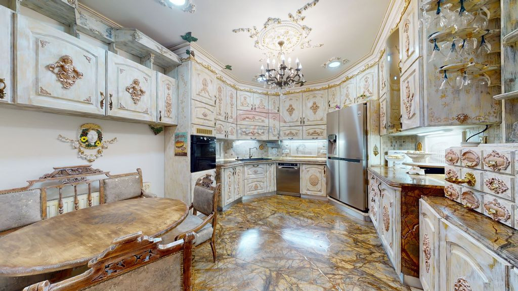 Apartament în casă | 3 camere | 103 mp | Zona Centrul I...