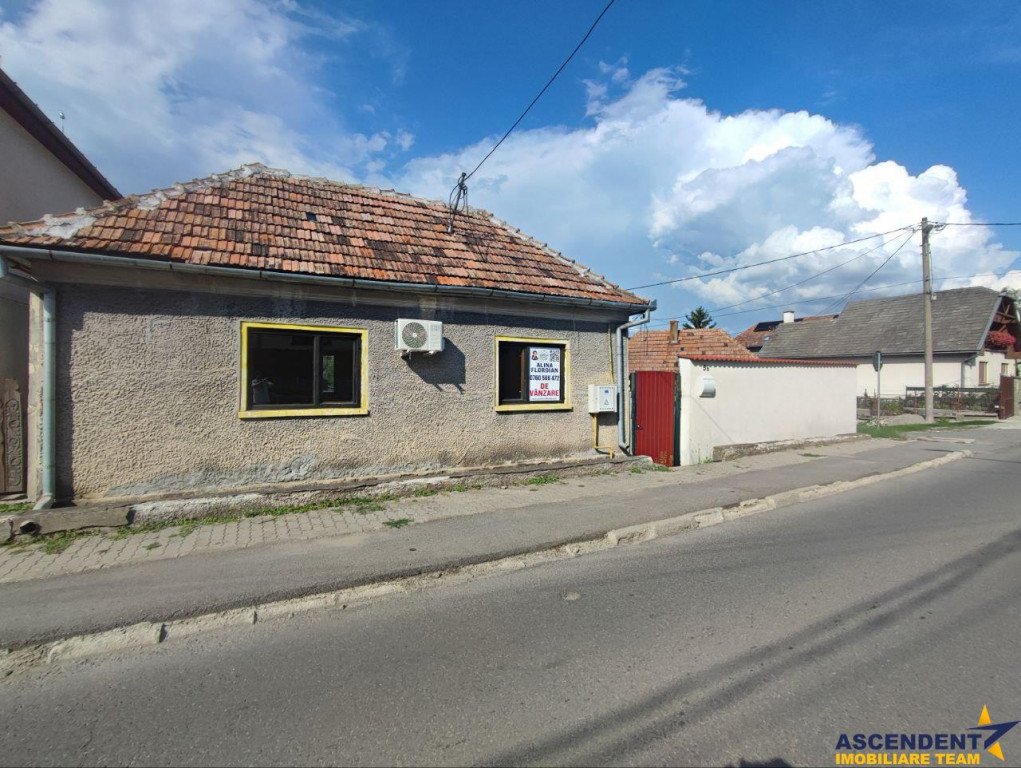 Casa personalizabila, cu curte si garaj, Simeria, Sfantu Ghe