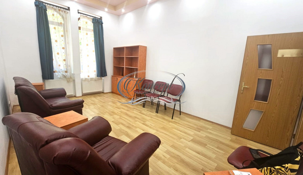 Spatiu birouri cu parcare pe strada Horea