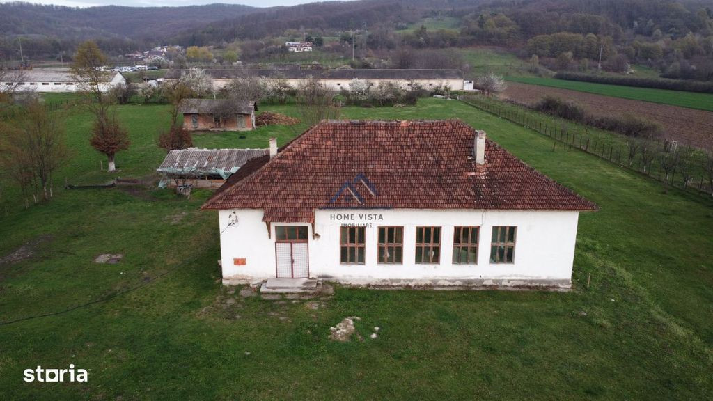 Cladire spatiu comercial (Brutarie) in comuna Băiculești