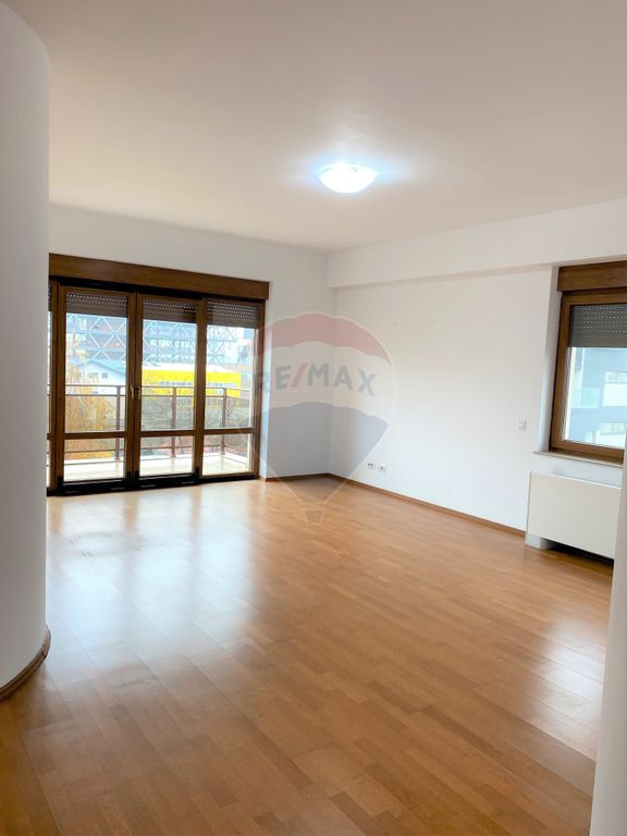 Apartament 3 camere de închiriat | Nord | Aviației Băn...
