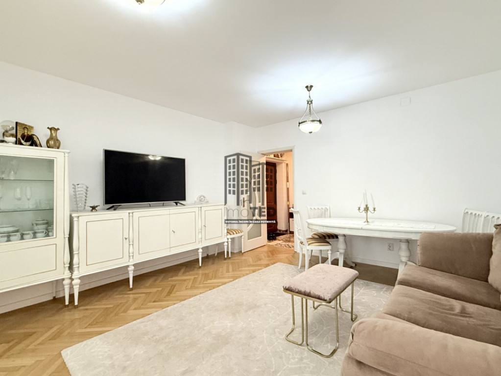 Apartament 3 camere renovat complet Parcul Cișmigiu