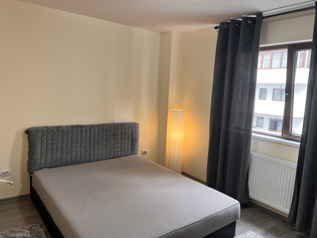 Ap 3 camere Doamna Stanca prelungirea Viteazu si parcare