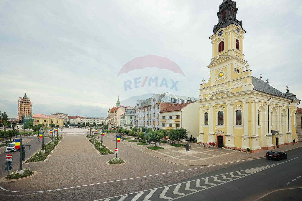 Spațiu comercial de 360mp de închiriat, Piața Unirii